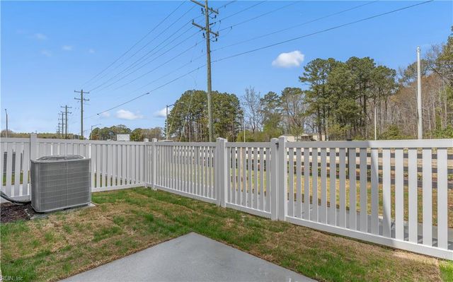 4944 Apricot ST, Chesapeake, VA 23321