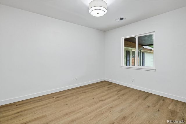 3070 Cherry Street, Denver, CO 80207