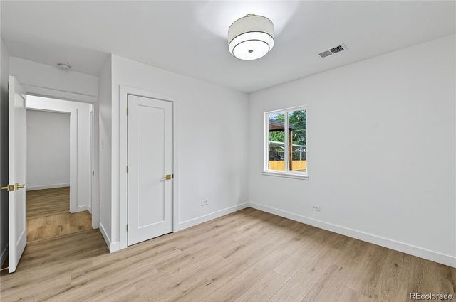 3070 Cherry Street, Denver, CO 80207