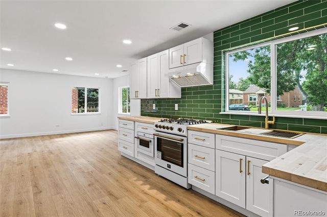 3070 Cherry Street, Denver, CO 80207