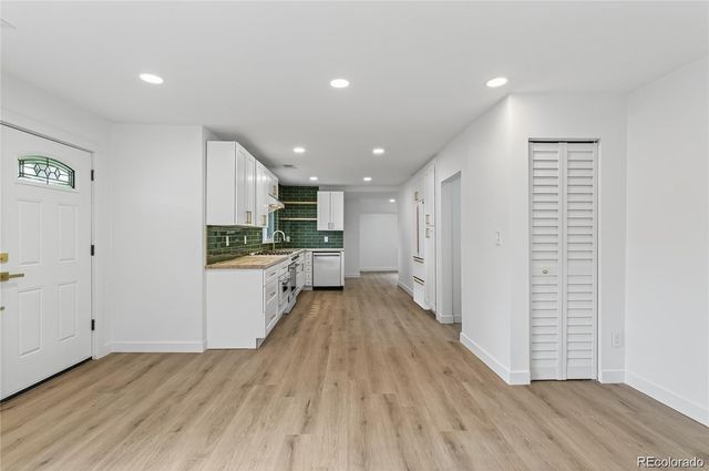 3070 Cherry Street, Denver, CO 80207