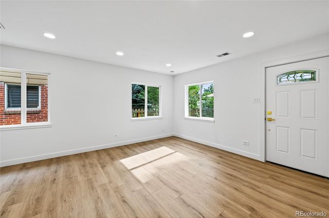 3070 Cherry Street, Denver, CO 80207