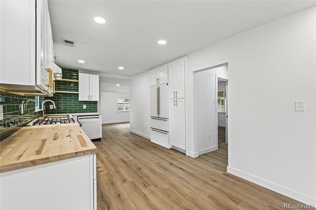 3070 Cherry Street, Denver, CO 80207