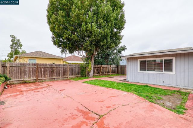 215 Roney Ave, Vallejo, CA 94590