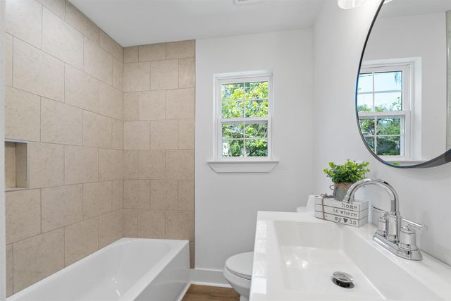 6907 Jacksonville Cut Off, Sherwood, AR 72120