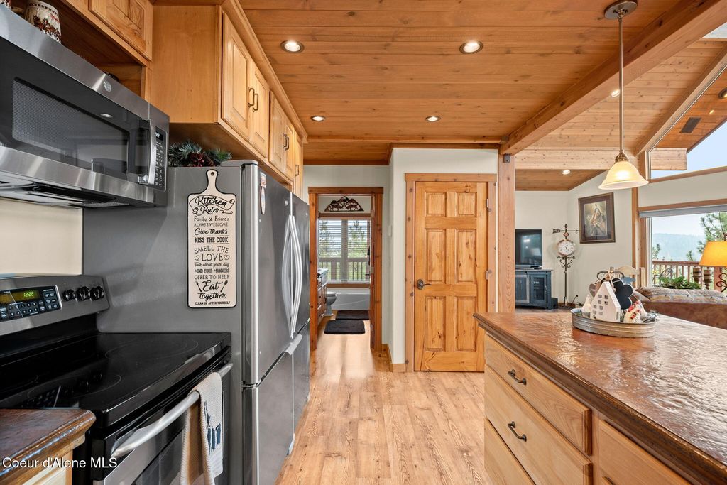 2094 E Driftwood Heights DR, Harrison, ID 83833 photo 14