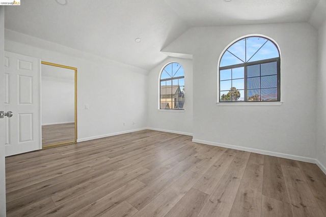 38 Nightingale Ct, Oakley, CA 94561