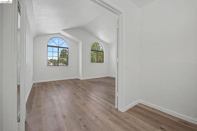 38 Nightingale Ct, Oakley, CA 94561