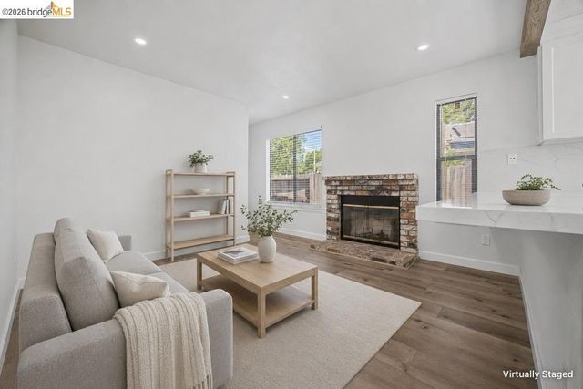 38 Nightingale Ct, Oakley, CA 94561