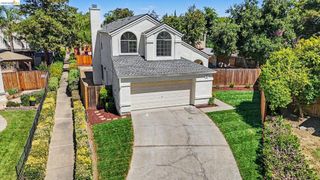 38 Nightingale Ct, Oakley, CA 94561