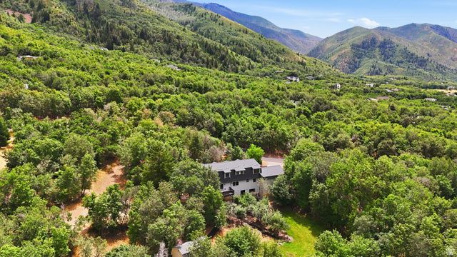 90 E BROADHOLLOW DR, Woodland Hills, UT 84653