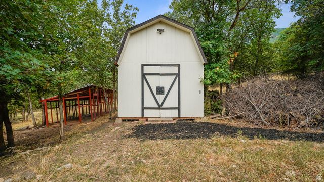 90 E BROADHOLLOW DR, Woodland Hills, UT 84653