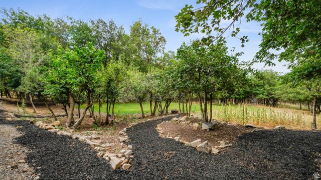 90 E BROADHOLLOW DR, Woodland Hills, UT 84653