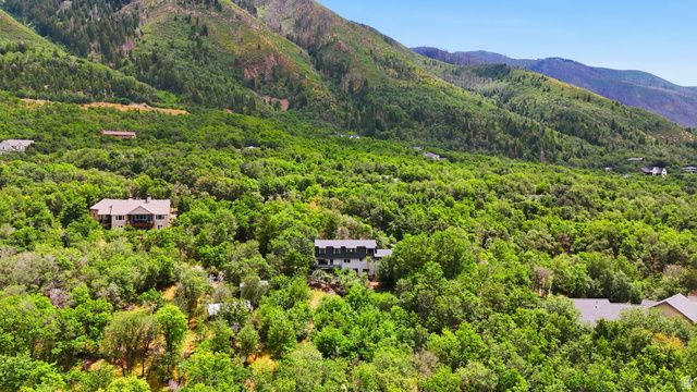 90 E BROADHOLLOW DR, Woodland Hills, UT 84653