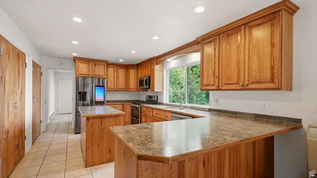 90 E BROADHOLLOW DR, Woodland Hills, UT 84653