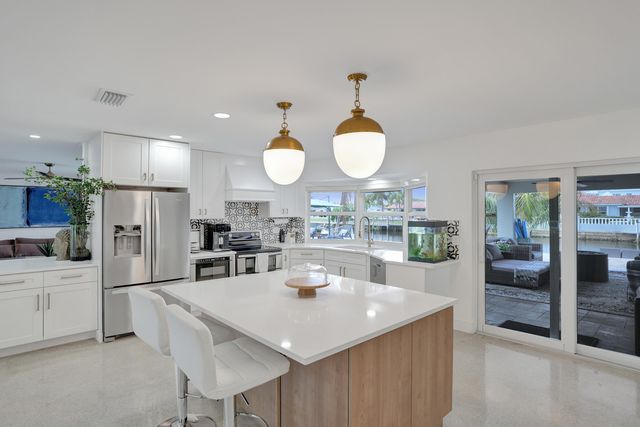 5711 Bayview Drive, Fort Lauderdale, FL 33308