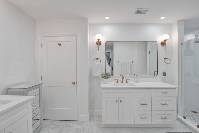 5711 Bayview Drive, Fort Lauderdale, FL 33308