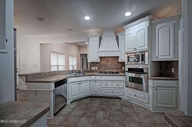 112 Rockbridge Crossing, Clinton, MS 39056