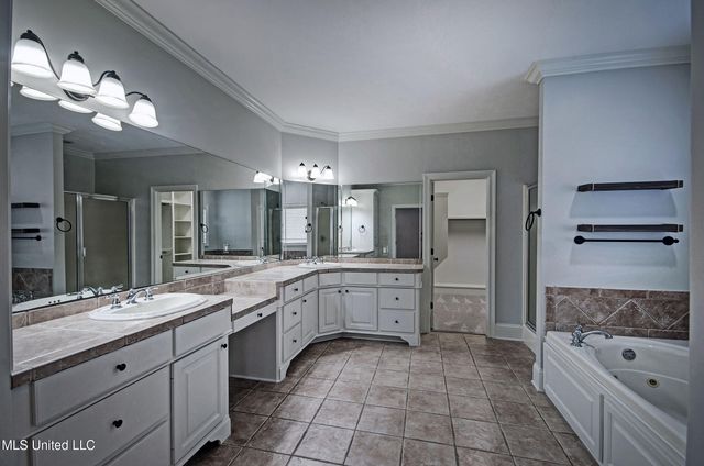 112 Rockbridge Crossing, Clinton, MS 39056