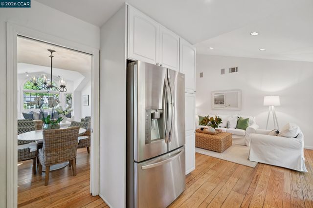 169 Natalie Dr, Moraga, CA 94556