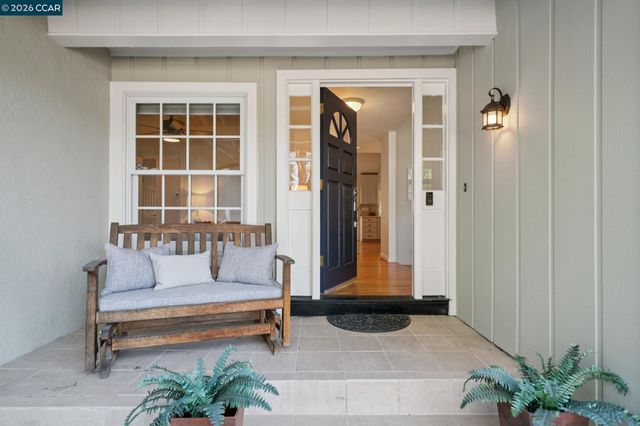 169 Natalie Dr, Moraga, CA 94556