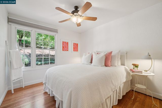 169 Natalie Dr, Moraga, CA 94556