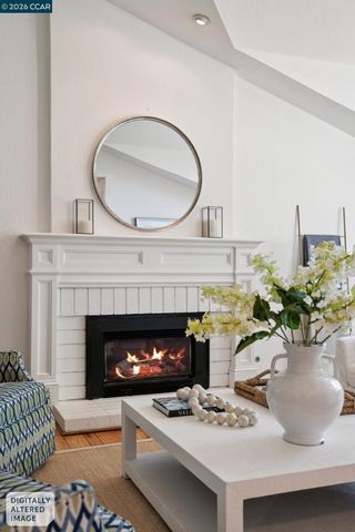 169 Natalie Dr, Moraga, CA 94556