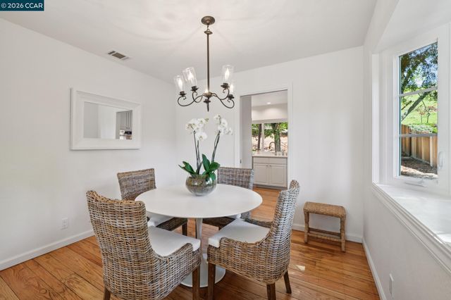 169 Natalie Dr, Moraga, CA 94556