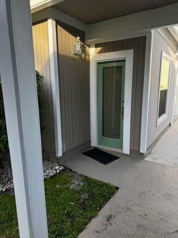 112 E Coral Fish Lane, Jupiter, FL 33477