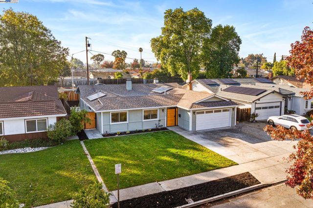 42795 Deauville Park Ct, Fremont, CA 94538