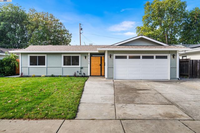 42795 Deauville Park Ct, Fremont, CA 94538