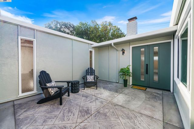 42795 Deauville Park Ct, Fremont, CA 94538