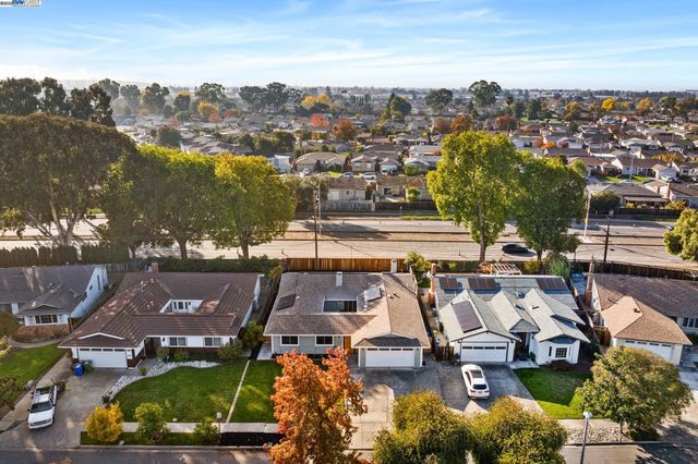 42795 Deauville Park Ct, Fremont, CA 94538