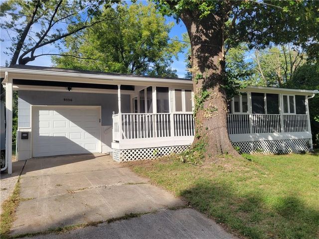 9336 E East 25th Terrace South Terrace S, Independence, MO 64052