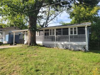 9336 E East 25th Terrace South Terrace S, Independence, MO 64052