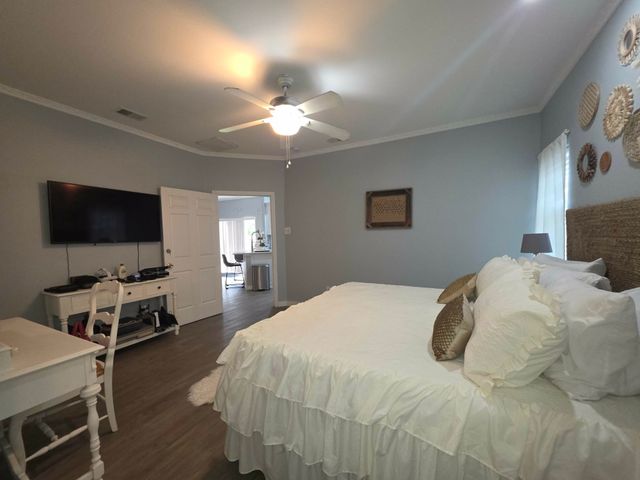 106 Callie Lane, Gun Barrel City, TX 75156