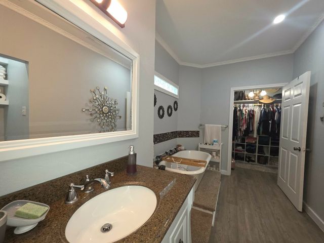 106 Callie Lane, Gun Barrel City, TX 75156