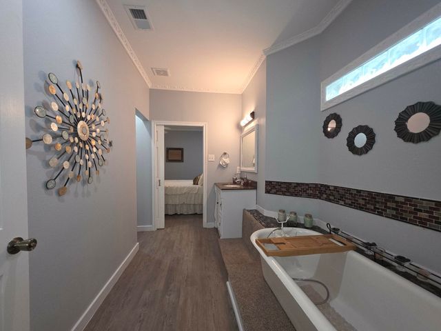 106 Callie Lane, Gun Barrel City, TX 75156