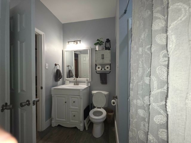 106 Callie Lane, Gun Barrel City, TX 75156