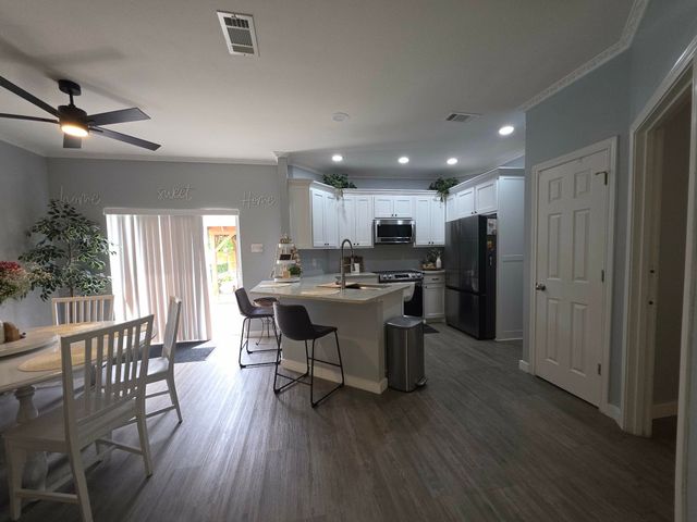 106 Callie Lane, Gun Barrel City, TX 75156