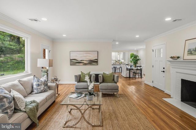 206 SHAW AVE, Silver Spring, MD 20904