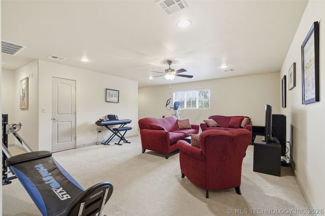 3623 S Utica Avenue, Tulsa, OK 74105
