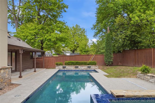 3623 S Utica Avenue, Tulsa, OK 74105
