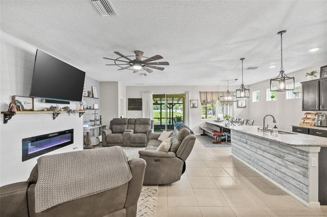 13675 PADDINGTON WAY, Spring Hill, FL 34609