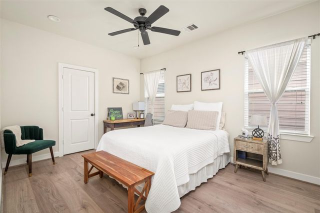 1531 Beall Street A, Houston, TX 77008