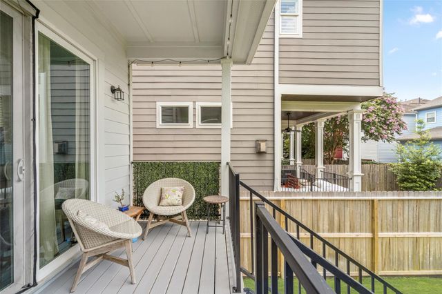 1531 Beall Street A, Houston, TX 77008
