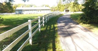 742 S Mutz Drive, Columbus, IN 47201