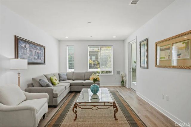 1218 Nolita, Irvine, CA 92612