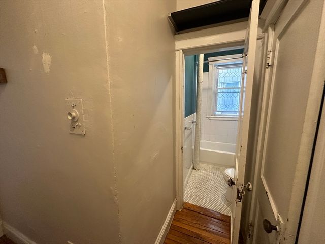 1641 Commonwealth Ave 3, Boston, MA 02135