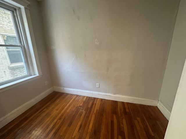 1641 Commonwealth Ave 3, Boston, MA 02135